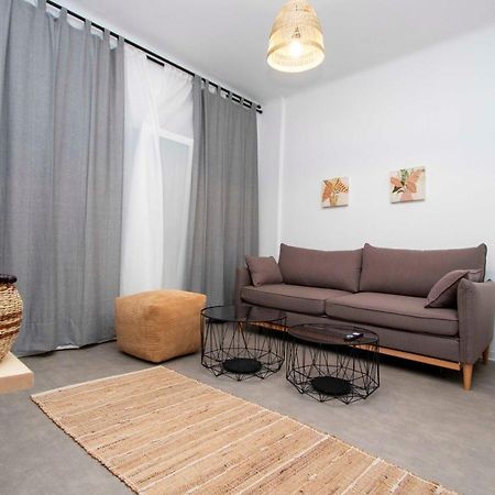 Theodor Cozy Apartment เทสซาโลนิกิ ภายนอก รูปภาพ